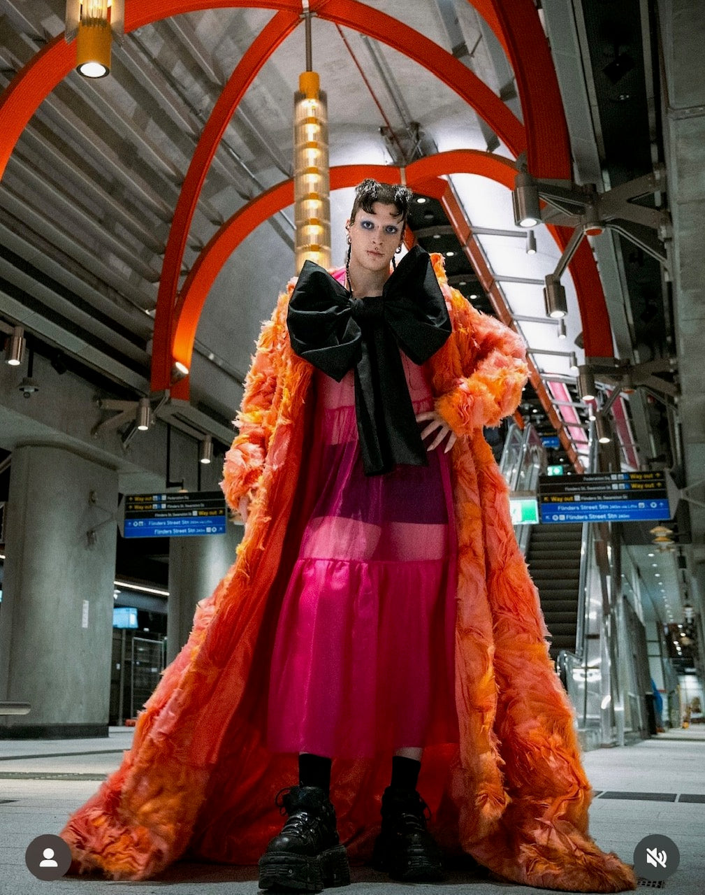 Metro Tunnel x MFW 2025 – Fernanda Covarrubias Couture