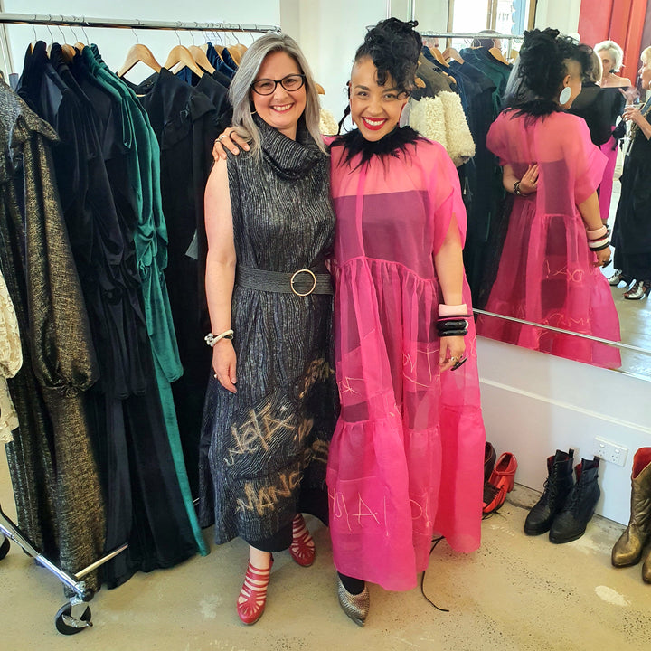 No Manches Dress Luxe