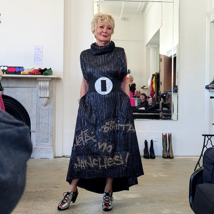 No Manches Dress Luxe