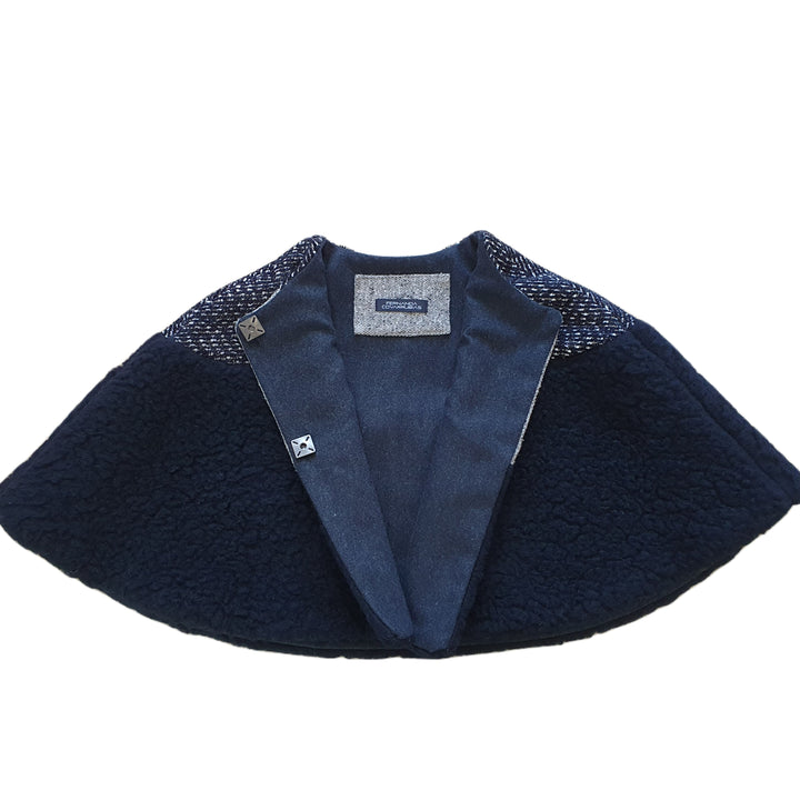 Agnes Wool Cape Black.