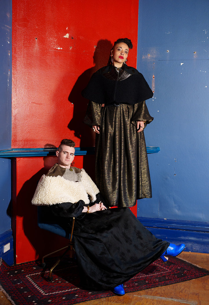 Agnes Wool Cape Black.