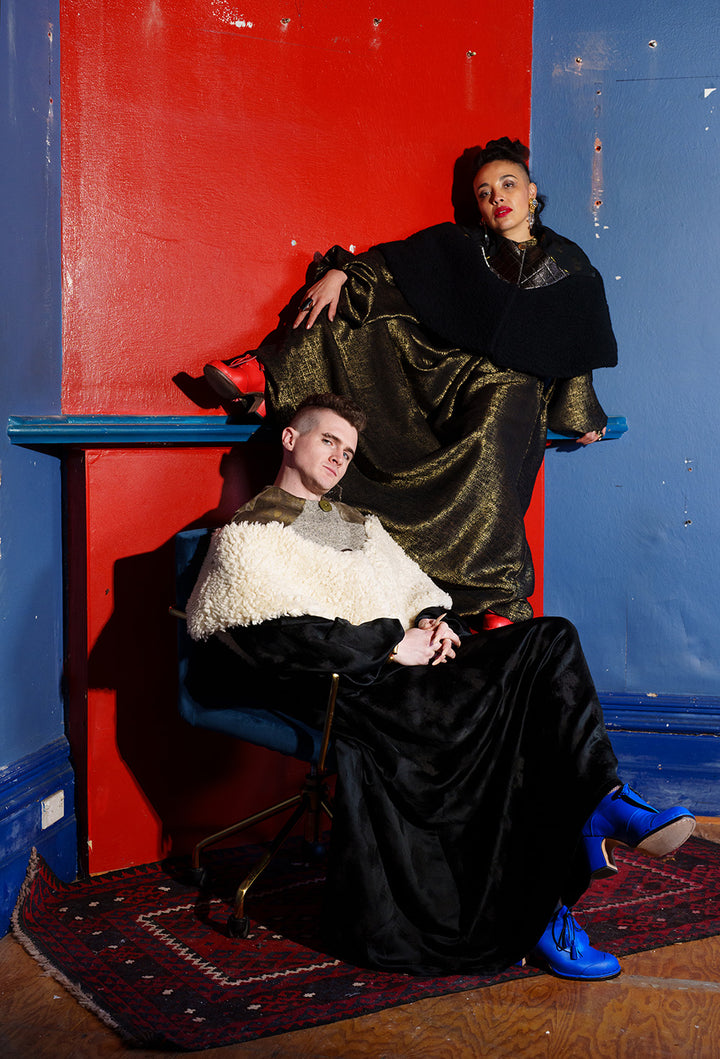 Agnes Wool Cape Black.