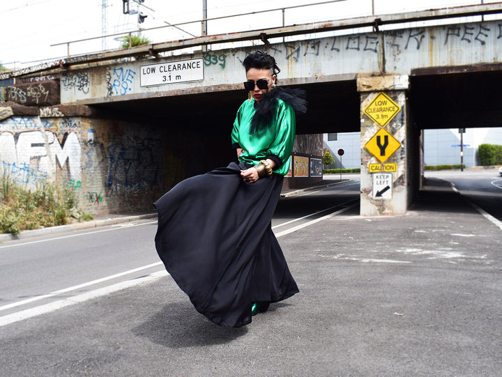 Praga Classic Satin With Tulle